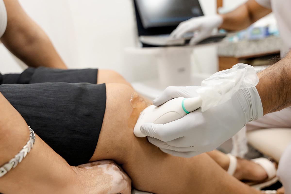 Transducer examination for spine treatment