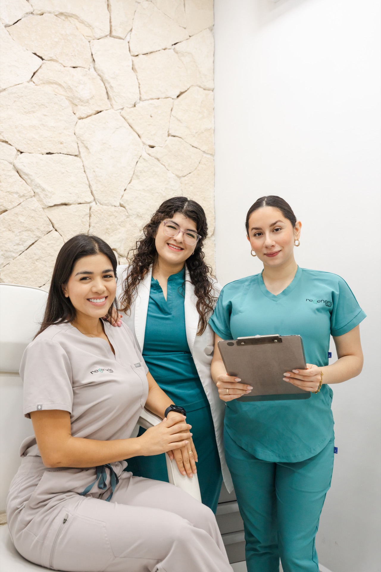 Misael González — Clinical Biotechnologist