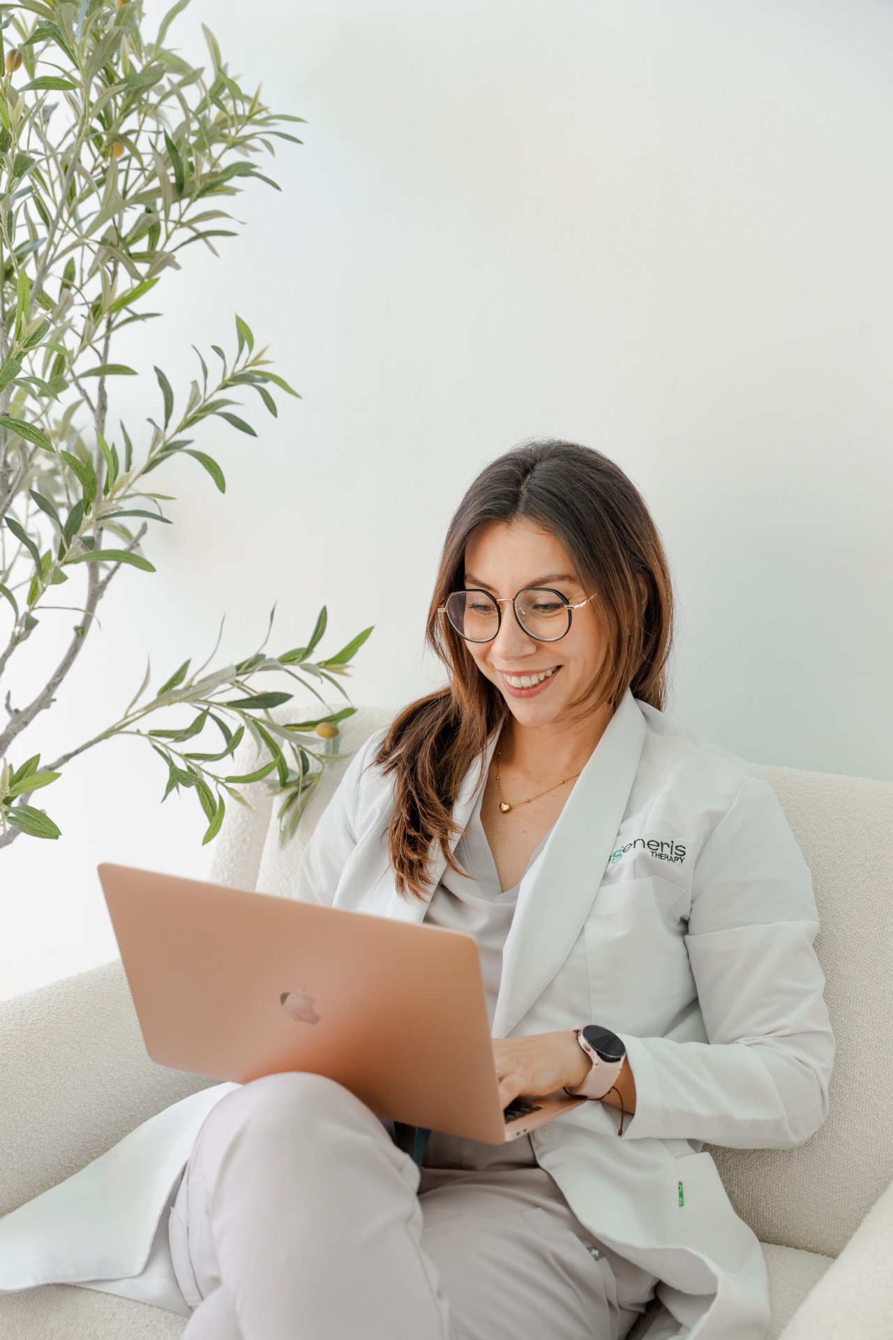 Dr. Xavier Guzman — Rehabilitation Physician